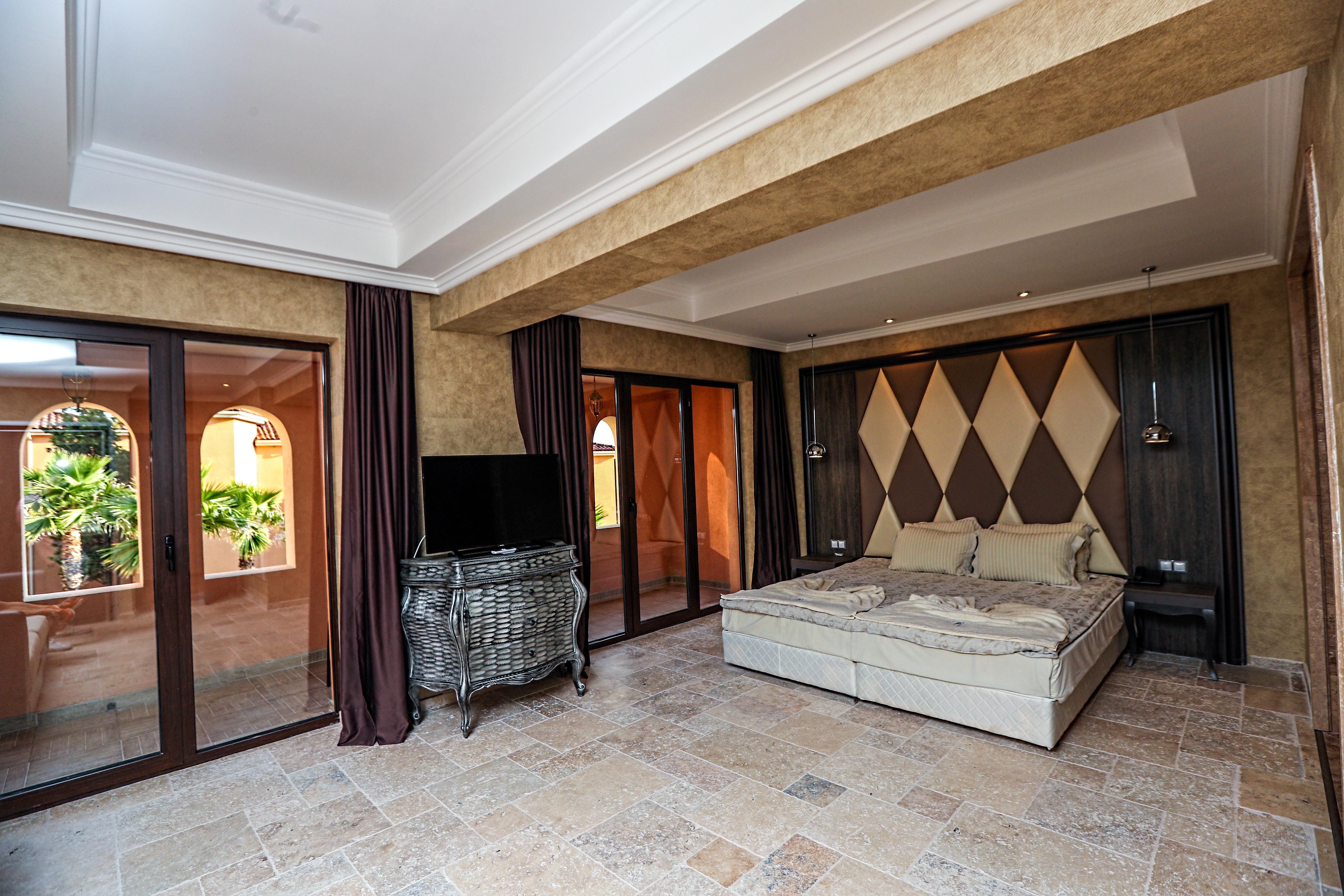 Royal Castle Design & Spa النايت المظهر الخارجي الصورة