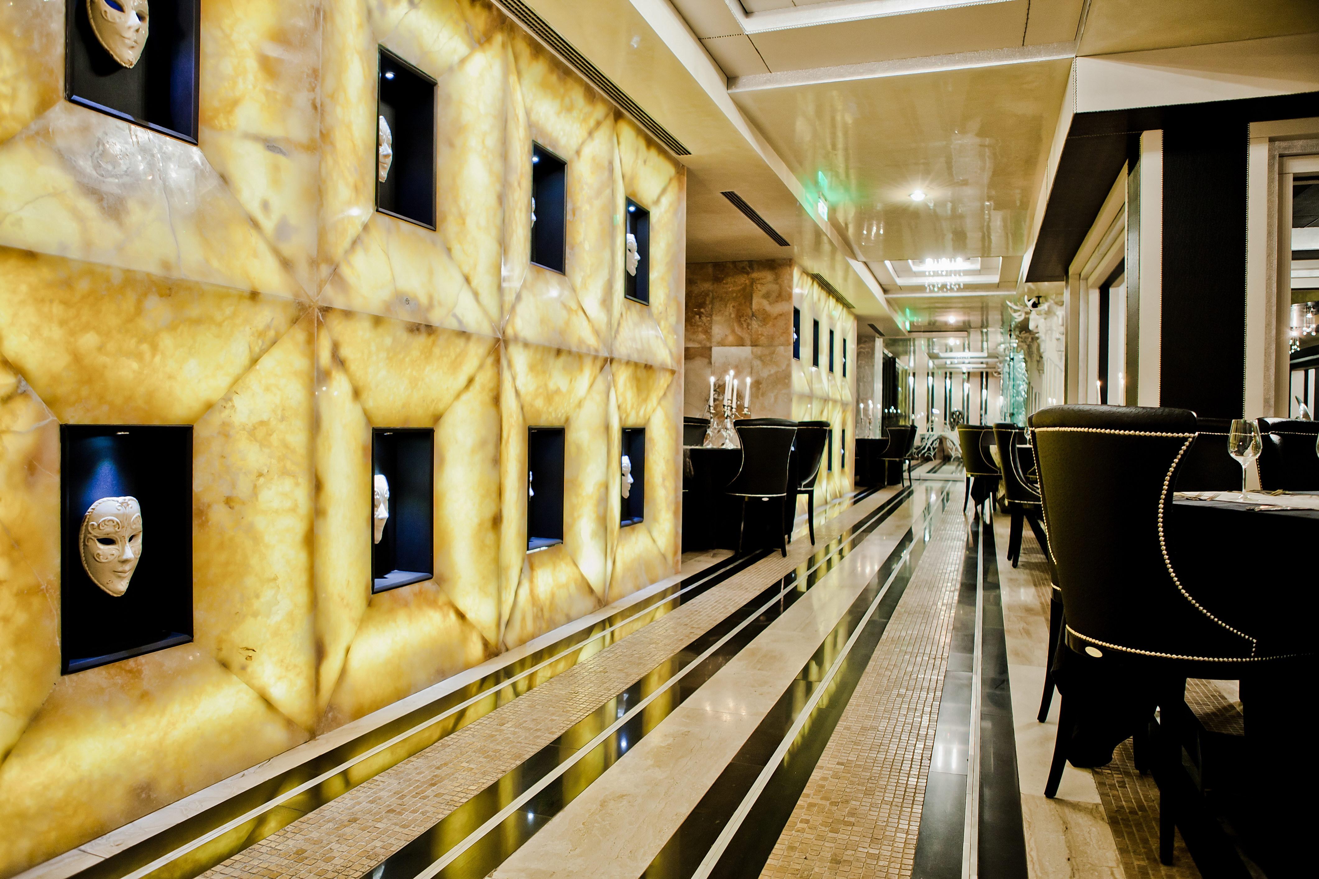 Royal Castle Design & Spa النايت المظهر الخارجي الصورة
